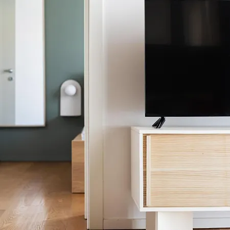 Apartamento Double Private Parking, 2 Bedrooms & 2 Bathrooms - Elegant In Old Town *